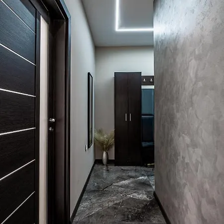Luxury Redefined In Center - Elevate Your In A Smart And Modern Varna
