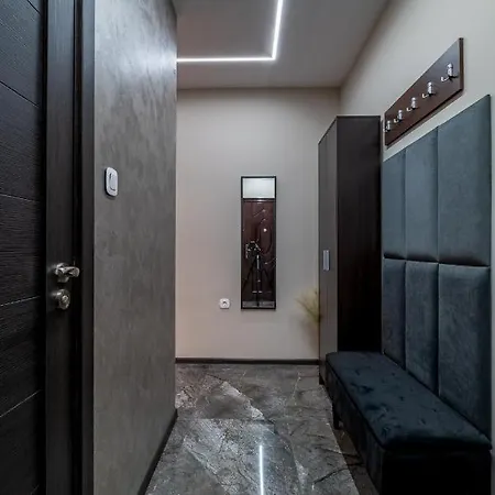 Luxury Redefined In Center - Elevate Your In A Smart And Modern Apartamento