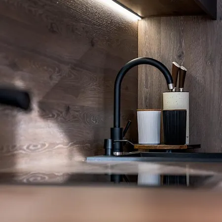 Luxury Redefined In City Center - Elevate Your In A Smart And Modern Appartement