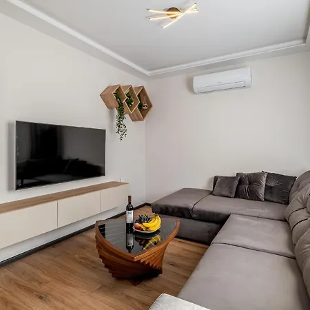 Appartement Luxury Redefined In City Center - Elevate Your In A Smart And Modern *