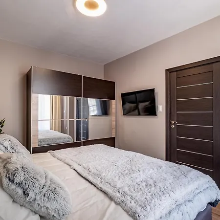 Appartement Luxury Redefined In City Center - Elevate Your In A Smart And Modern *